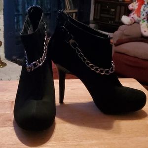 Madeline High heel